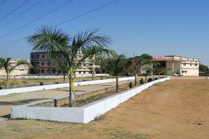 https://cache.careers360.mobi/media/colleges/social-media/media-gallery/12700/2019/1/5/Campus view of Parwati Institute of Training Research and Management Ambikapur_Campus-view.jpg